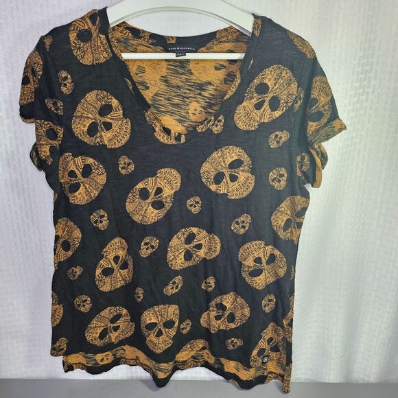 Rock & Republic L Black & Gold Skull Print Short Sleeve V-Neck T-Shirt - Picture 1 of 4
